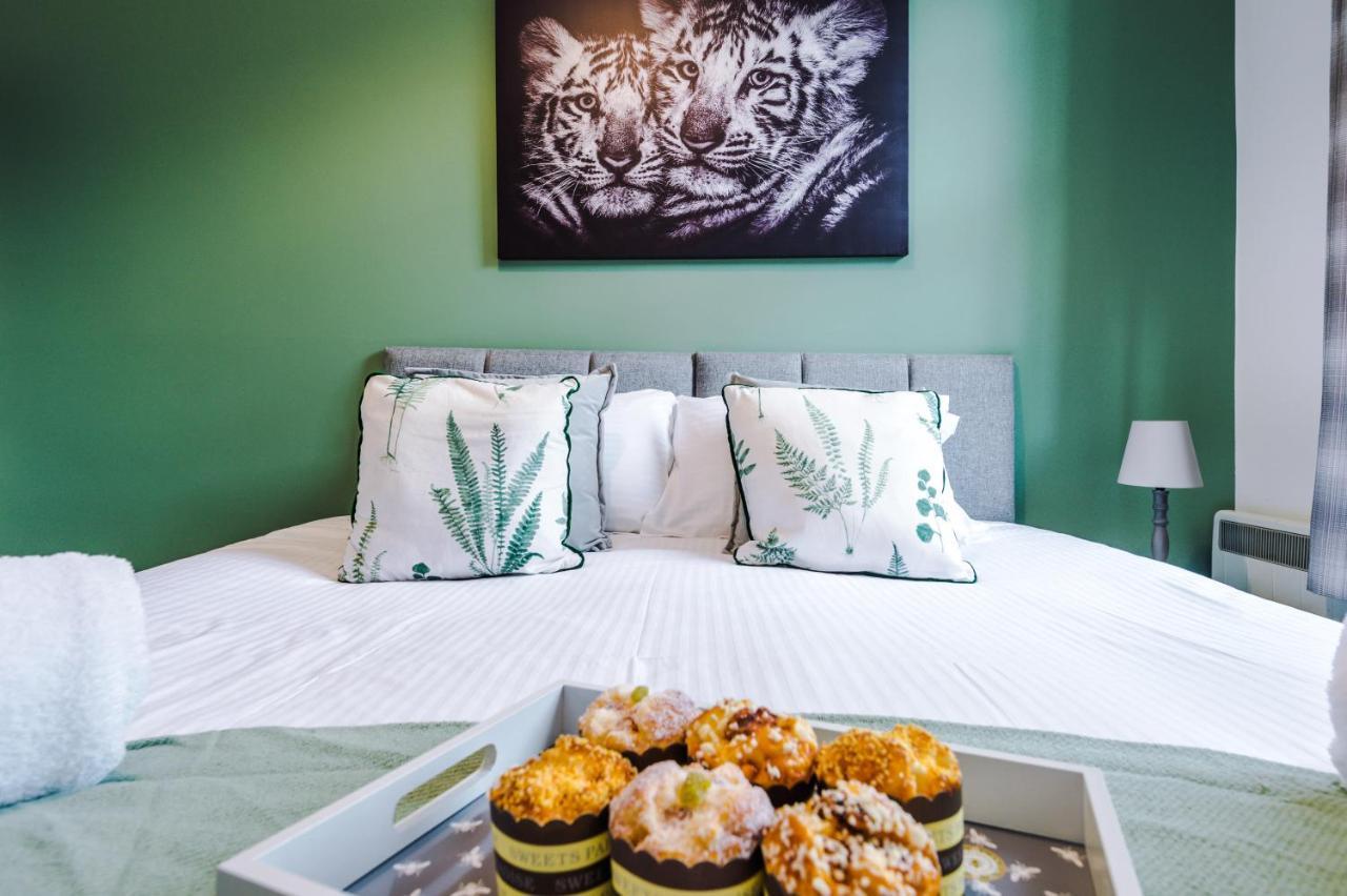 Bright 1-Bed Apartment In Chester By 53 Degrees Property, Ideal For Professionals & Couples, Great Location - Sleeps 4 Ngoại thất bức ảnh